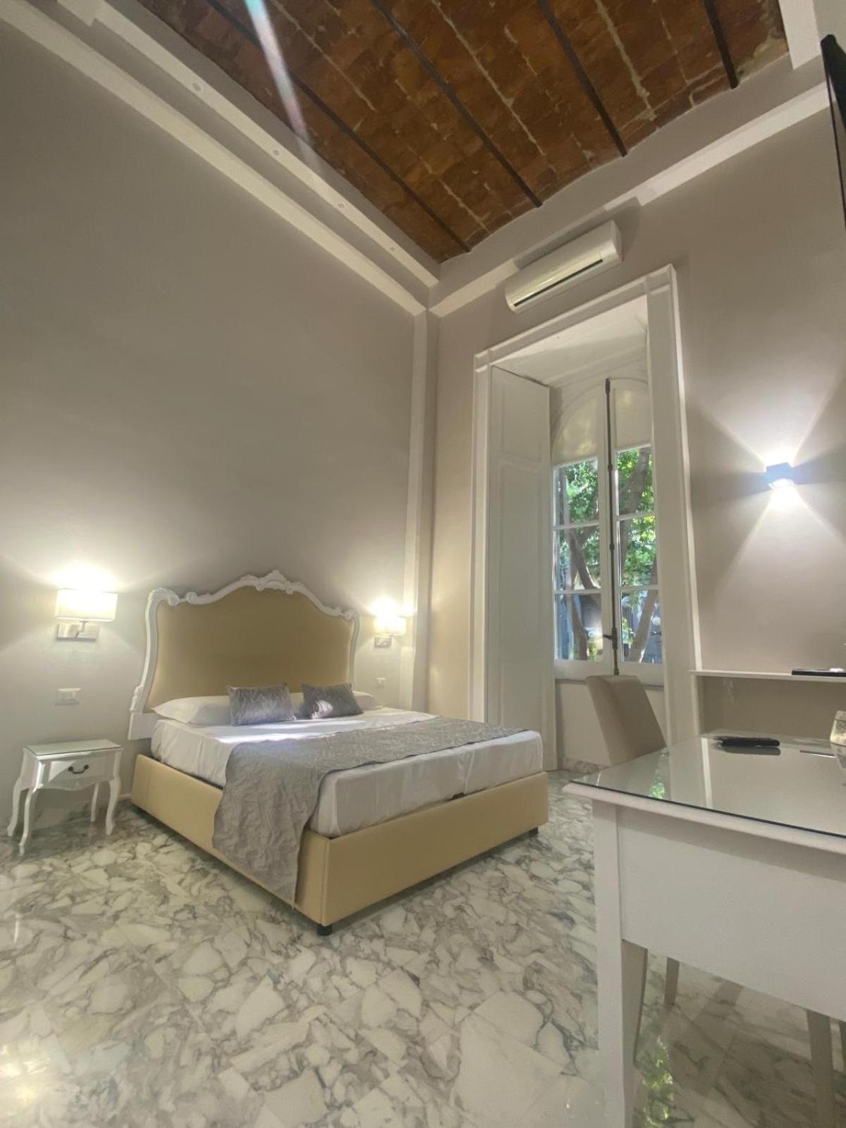 Miluar Luxury B&B - Vanvitelli Neapol Zewnętrze zdjęcie
