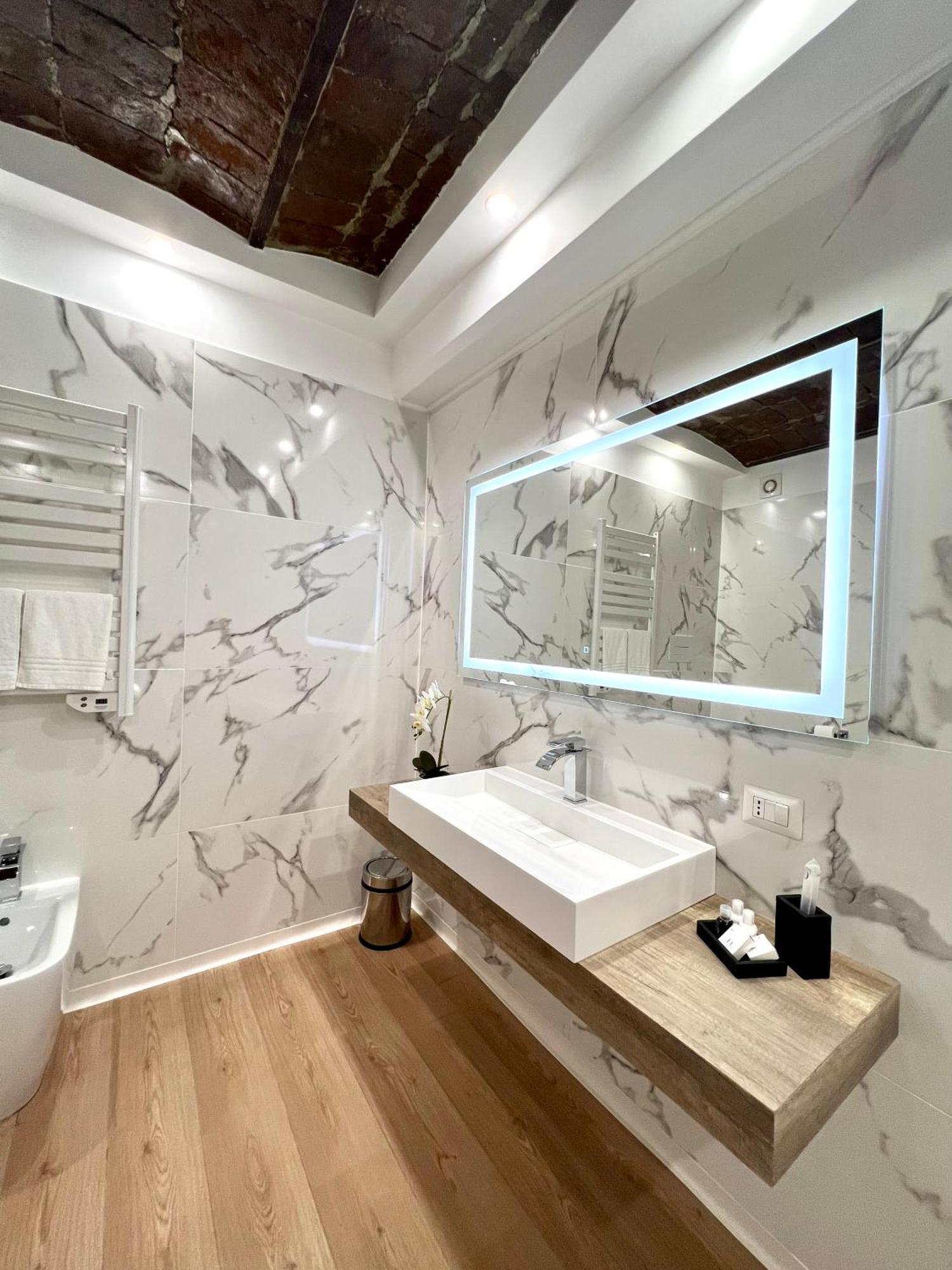 Miluar Luxury B&B - Vanvitelli Neapol Zewnętrze zdjęcie