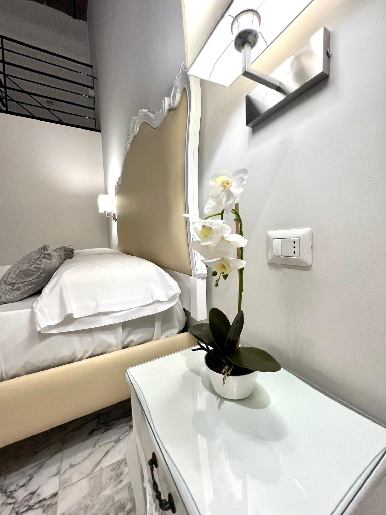 Miluar Luxury B&B - Vanvitelli Neapol Zewnętrze zdjęcie
