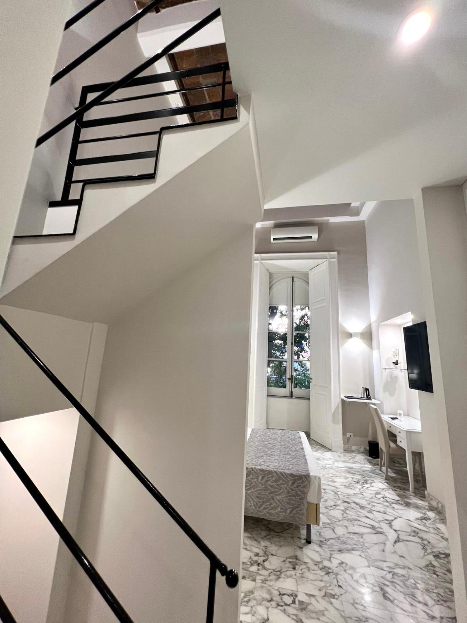 Miluar Luxury B&B - Vanvitelli Neapol Zewnętrze zdjęcie