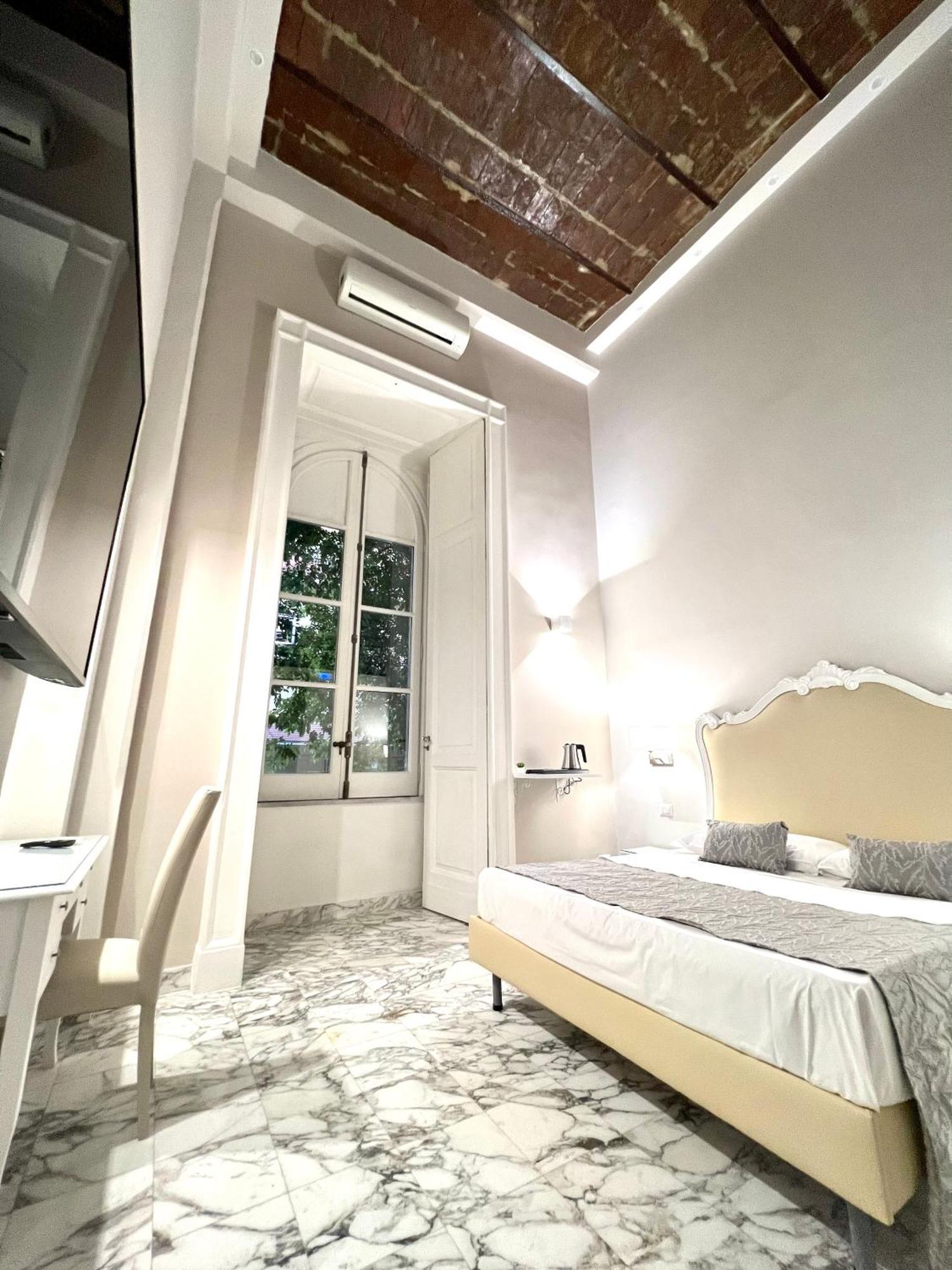 Miluar Luxury B&B - Vanvitelli Neapol Zewnętrze zdjęcie